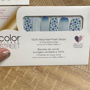Color Street Nail strips - Berry Sweet